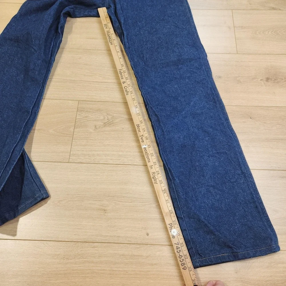 Wrangler 13MWZ Jeans Mens 33x34 Blue Medium Wash Cowboy Cut Straight Denim